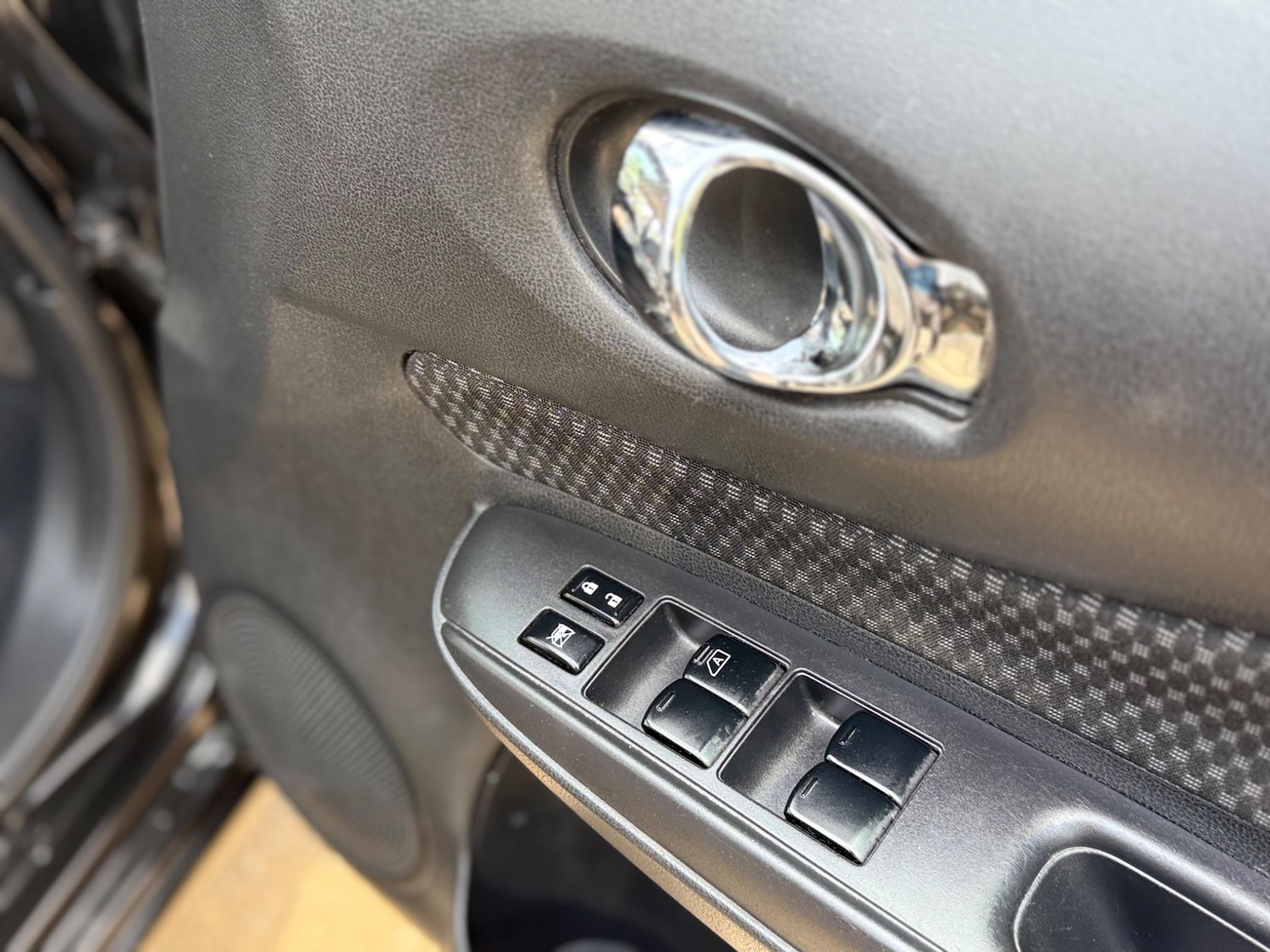 Used Nissan Note 2017 for sale - 77470443: Photo 12