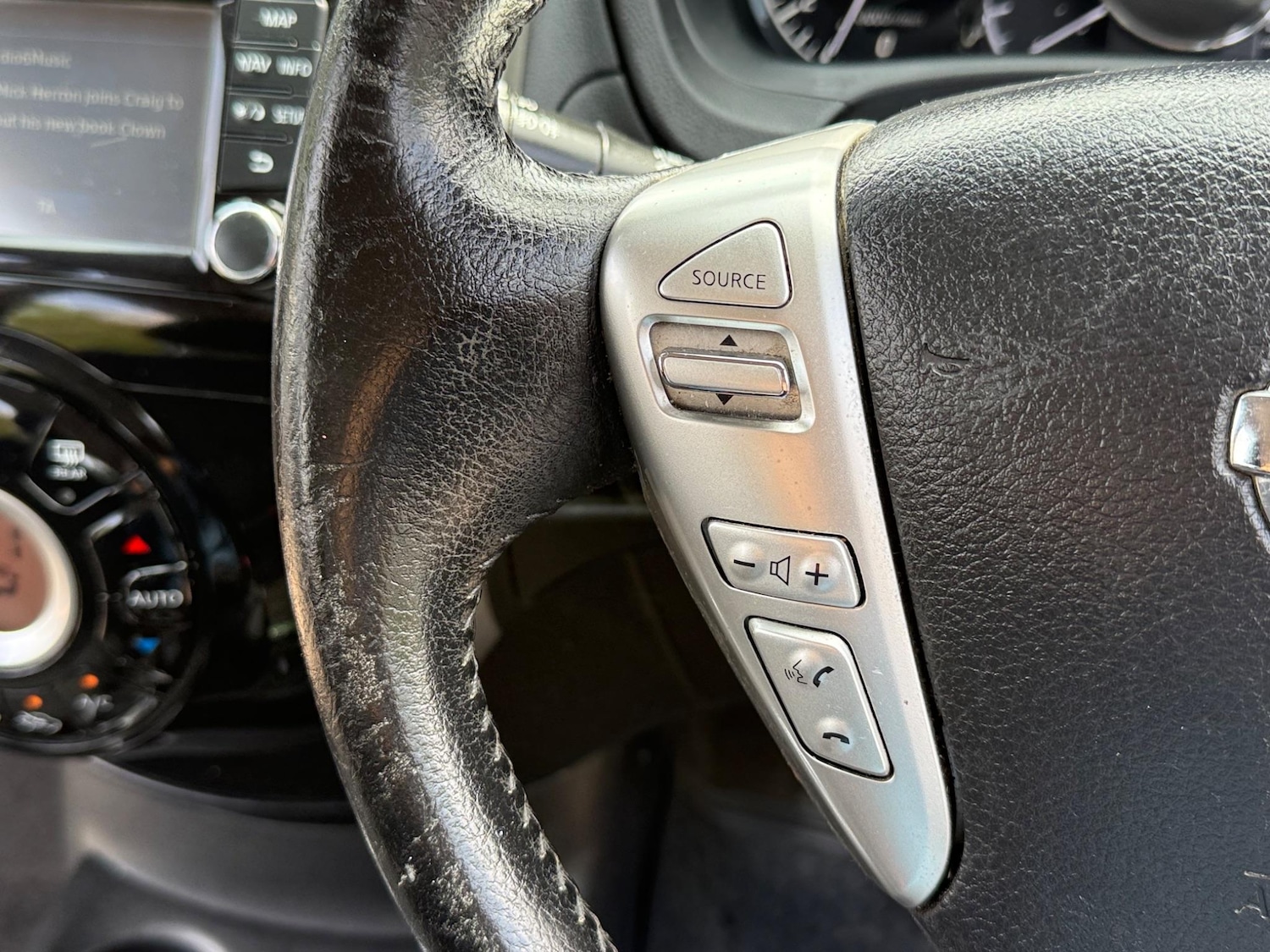 Used Nissan Note 2017 for sale - 77470443: Photo 15