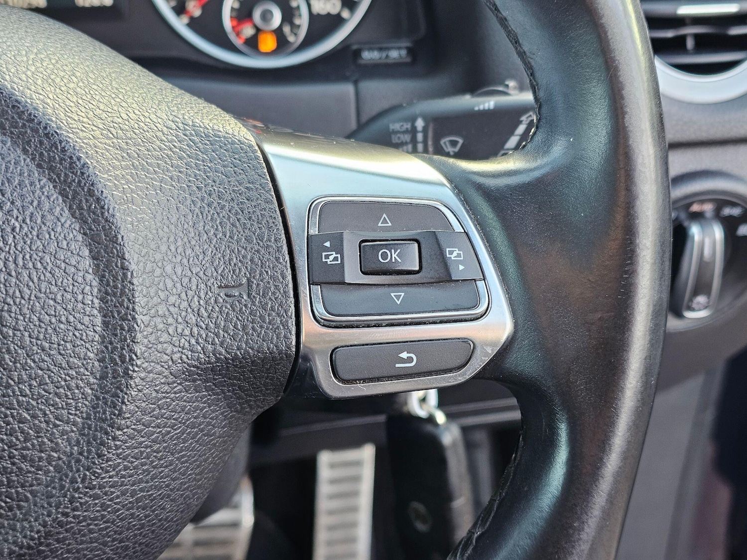 Used Volkswagen Tiguan 2014 for sale - 77470476: Photo 19