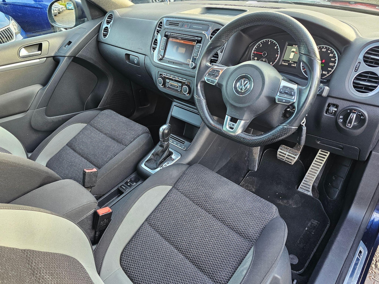 Used Volkswagen Tiguan 2014 for sale - 77470476: Photo 2