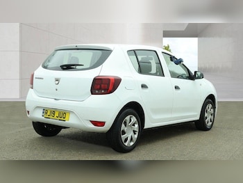 Used Dacia Sandero 2019 for sale - 79132793: Photo