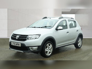 Used Dacia Sandero Stepway 2016 for sale - 78528571: Photo