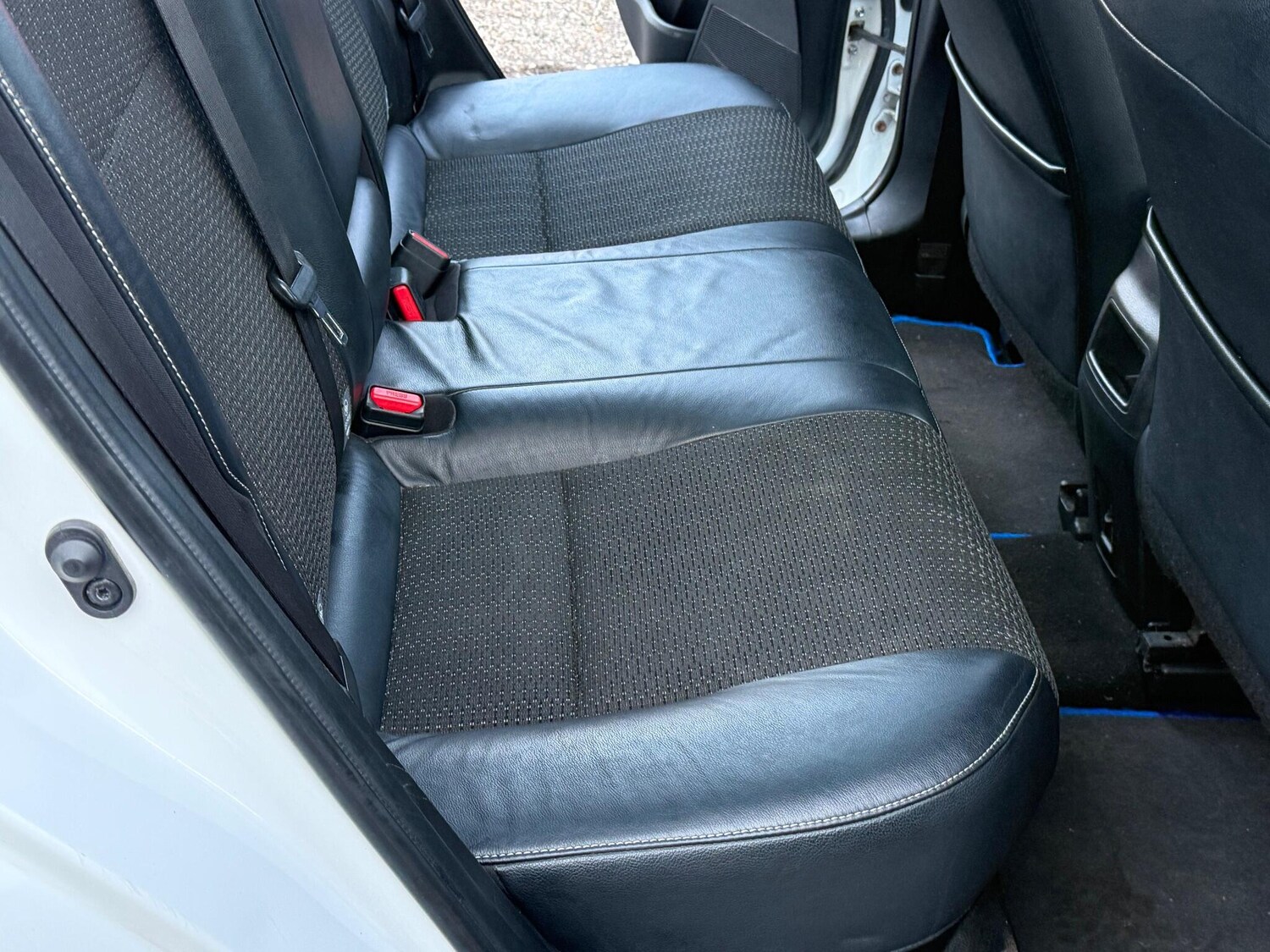 Used Toyota Auris 2015 for sale - 77470452: Photo 32