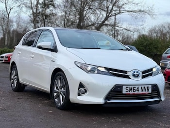 Used Toyota Auris 2015 for sale - 77470452: Photo