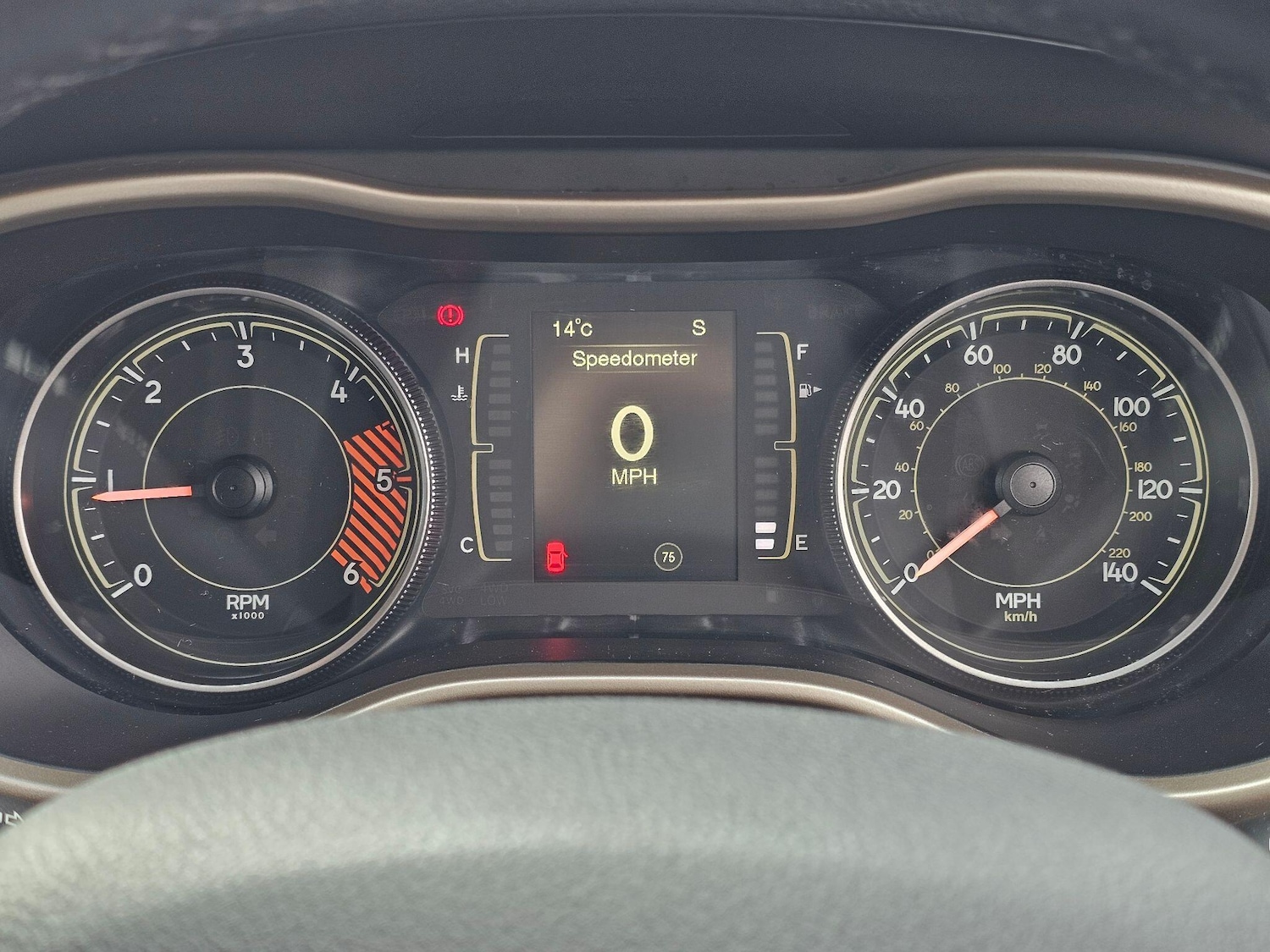 Used Jeep Cherokee 2015 for sale - 77469260: Photo 16