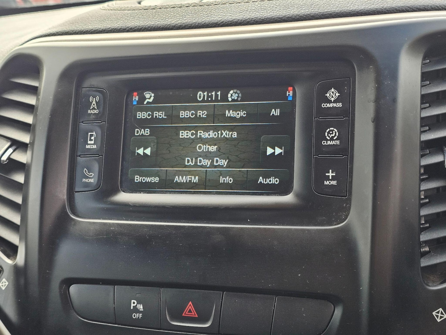 Used Jeep Cherokee 2015 for sale - 77469260: Photo 23