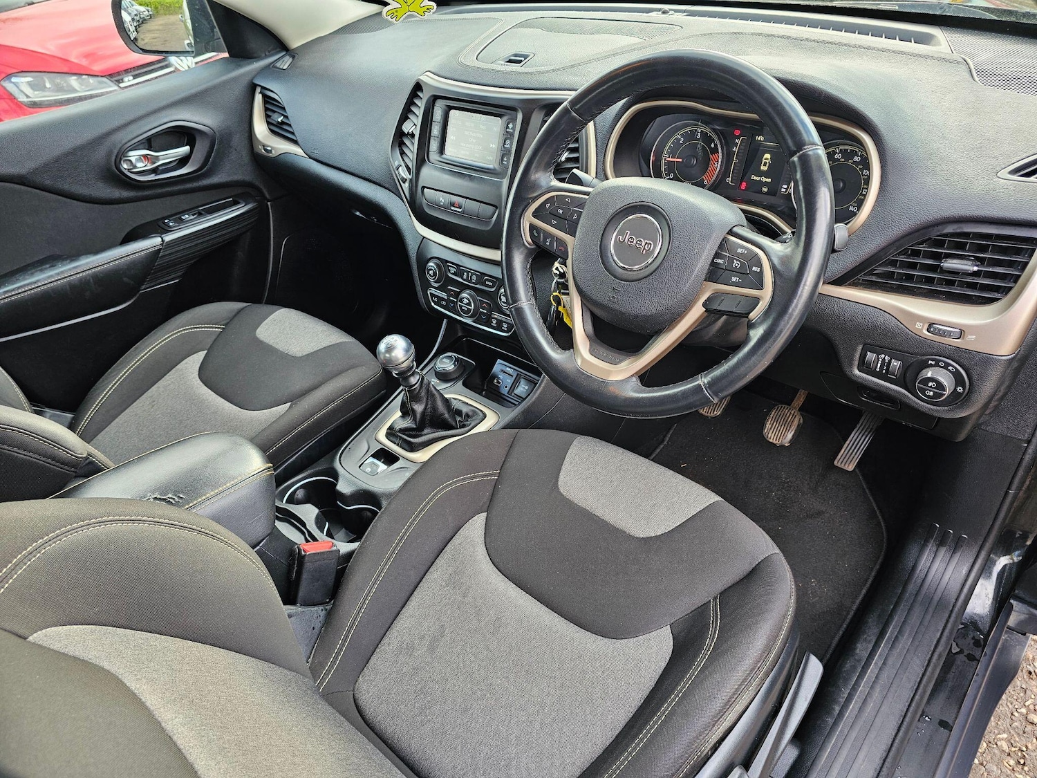 Used Jeep Cherokee 2015 for sale - 77469260: Photo 33