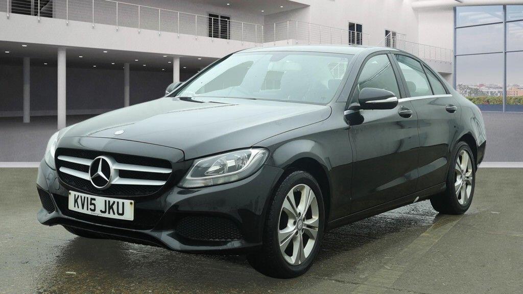 Used Mercedes-Benz C Class 2015 for sale - 77658143: Photo 2