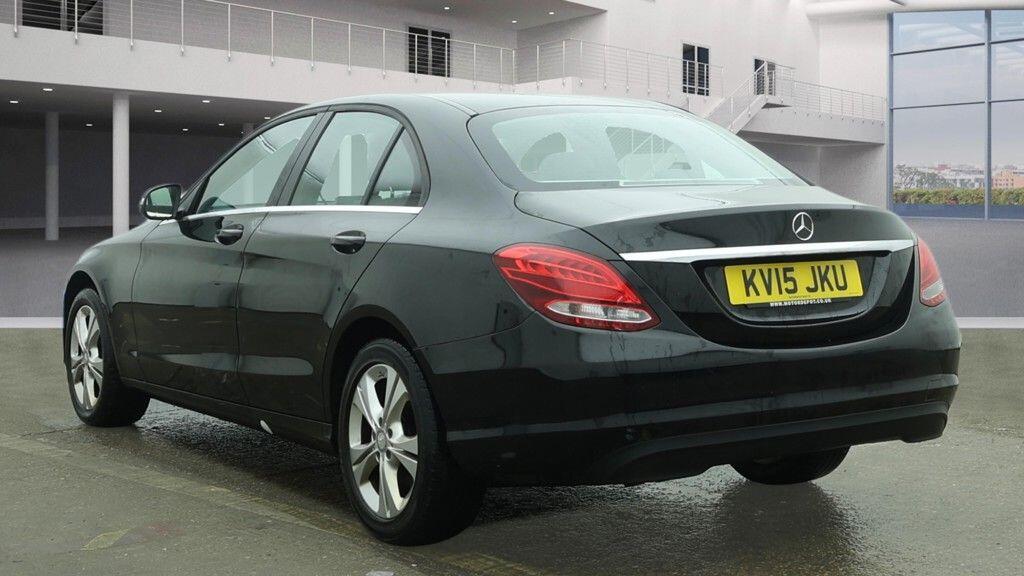 Used Mercedes-Benz C Class 2015 for sale - 77658143: Photo 3