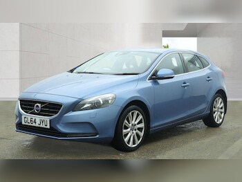 Used Volvo V40 2014 for sale - 78429881: Photo