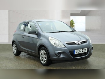 Used Hyundai i20 2012 for sale - 78661810: Photo