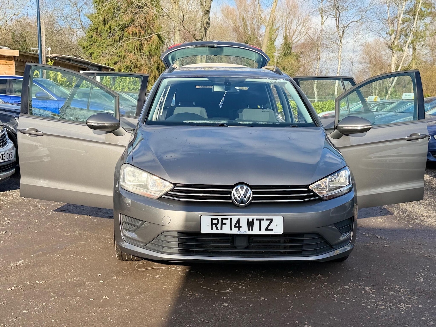 Used Volkswagen Golf SV 2014 for sale - 77470475: Photo 2