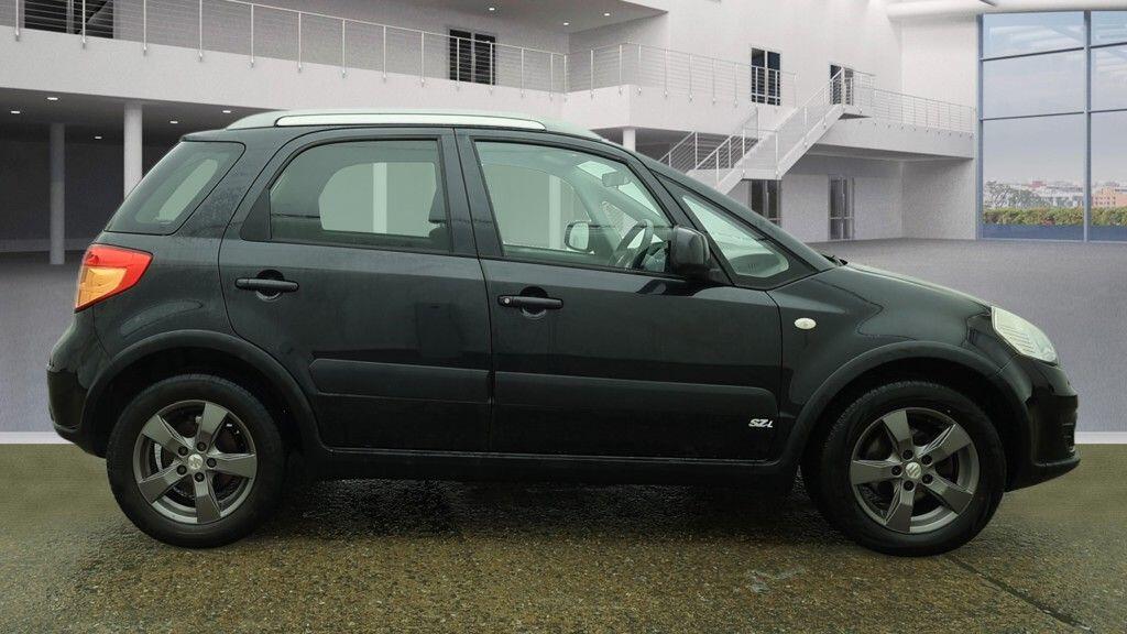 Used Suzuki SX4 2010 for sale - 77793454: Photo 6