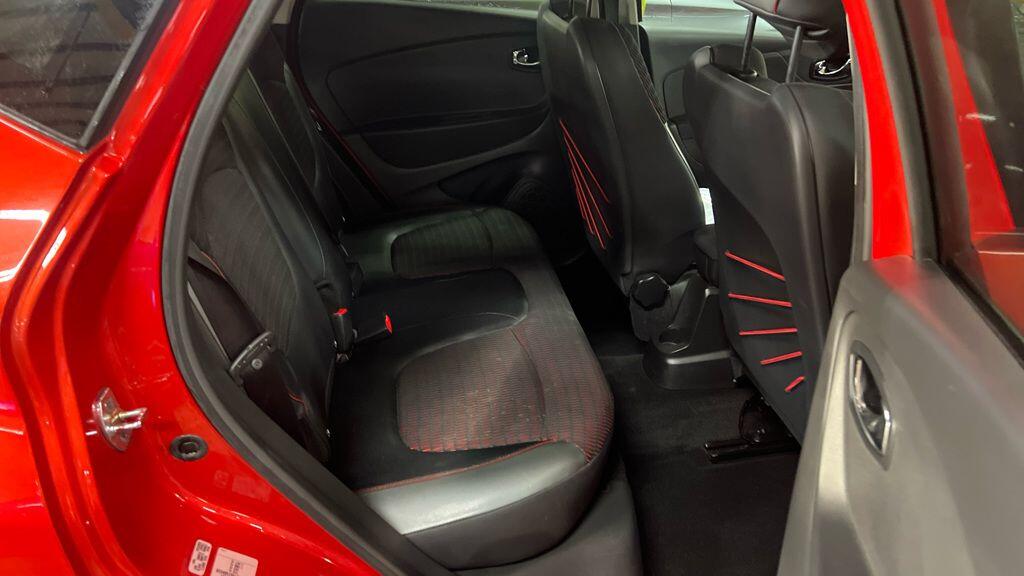 Used Renault Captur 2014 for sale - 77468625: Photo 15