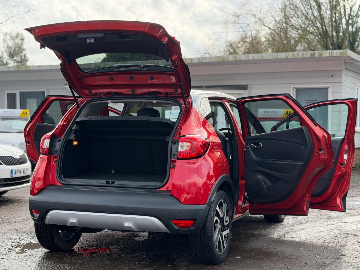 Used Renault Captur 2014 for sale - 77468625: Photo 37