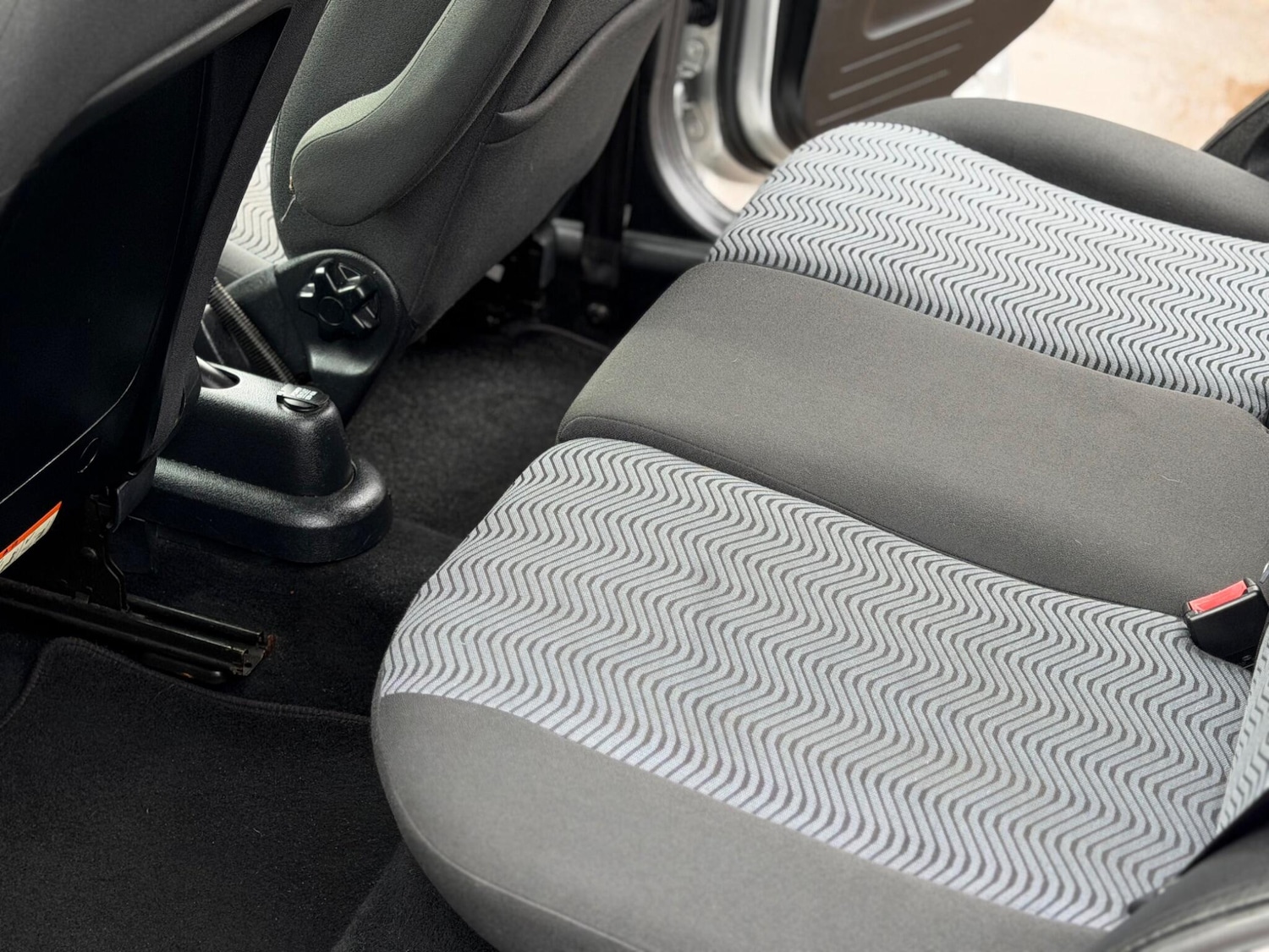 Used Ford Fusion 2009 for sale - 77575043: Photo 25