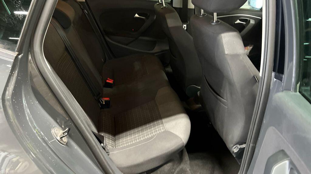 Used Volkswagen Polo 2017 for sale - 77470473: Photo 10