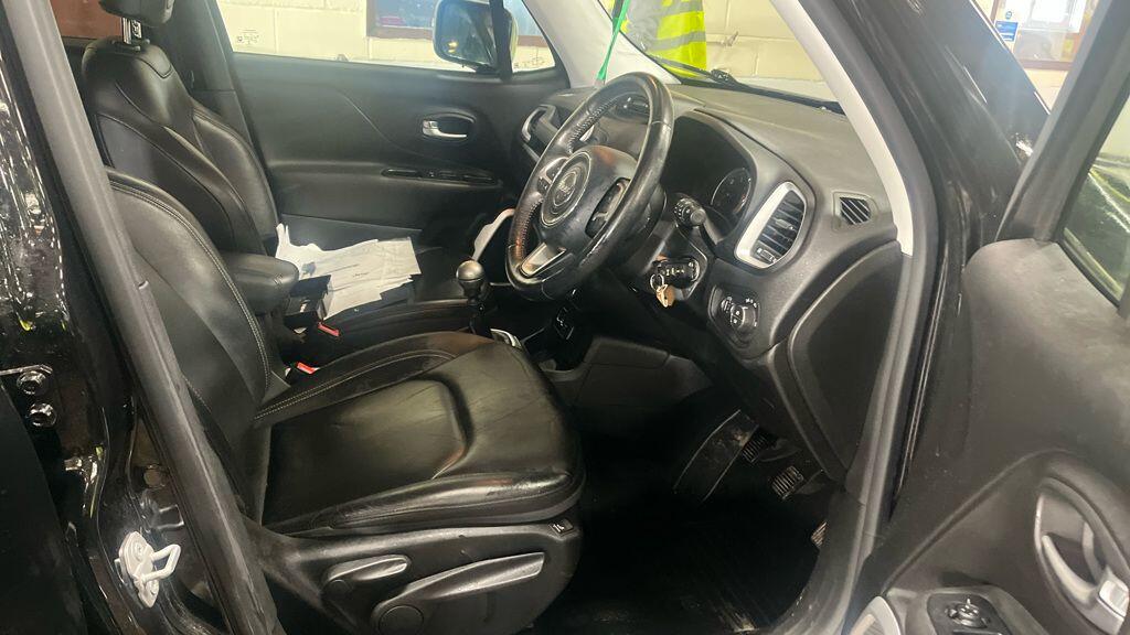 Used Jeep Renegade 2015 for sale - 78086309: Photo 5