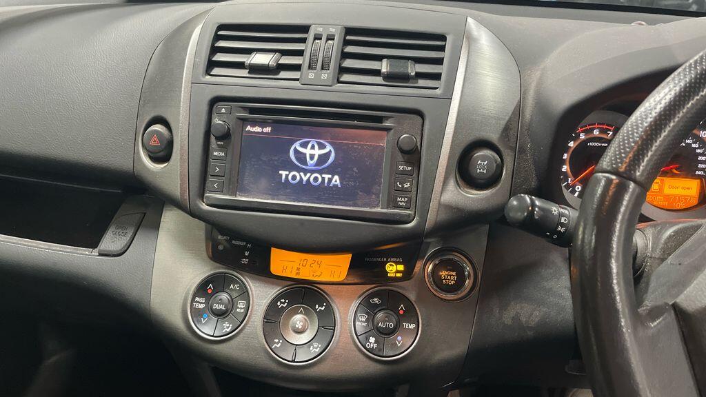Used Toyota RAV4 2012 for sale - 77793938: Photo 14