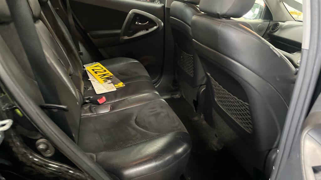 Used Toyota RAV4 2012 for sale - 77793938: Photo 15