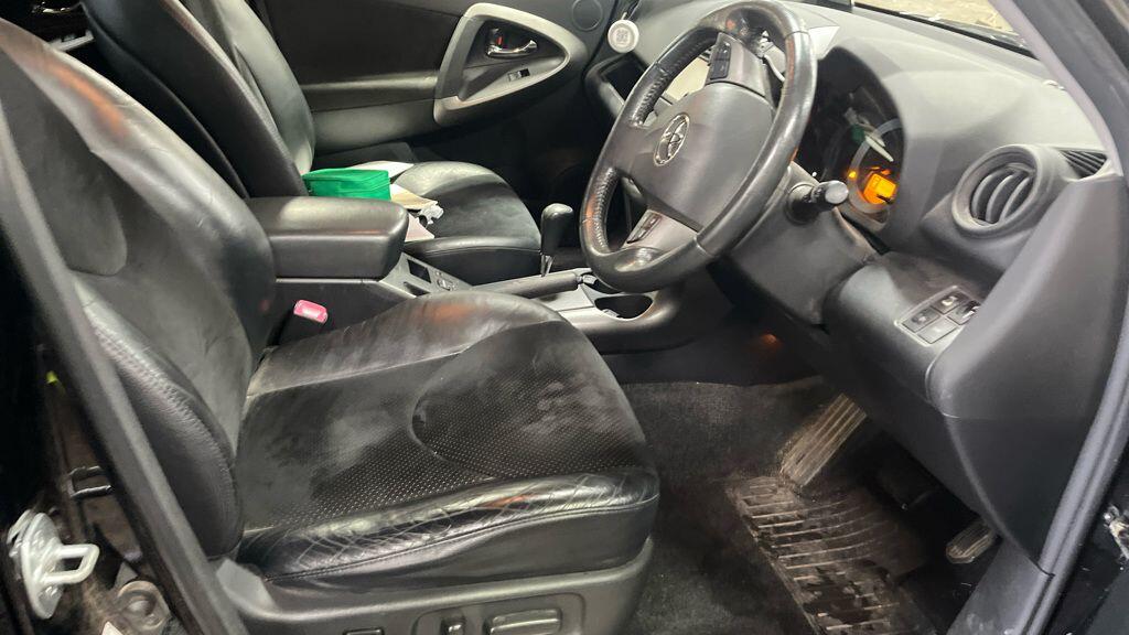 Used Toyota RAV4 2012 for sale - 77793938: Photo 16