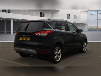 Used Ford Kuga 2015 for sale - 77470483: Photo