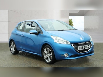 Used Peugeot 208 2012 for sale - 78461533: Photo