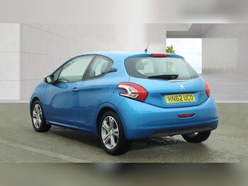 Used Peugeot 208 2012 for sale - 78461533: Photo