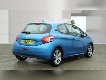 Used Peugeot 208 2012 for sale - 78461533: Photo
