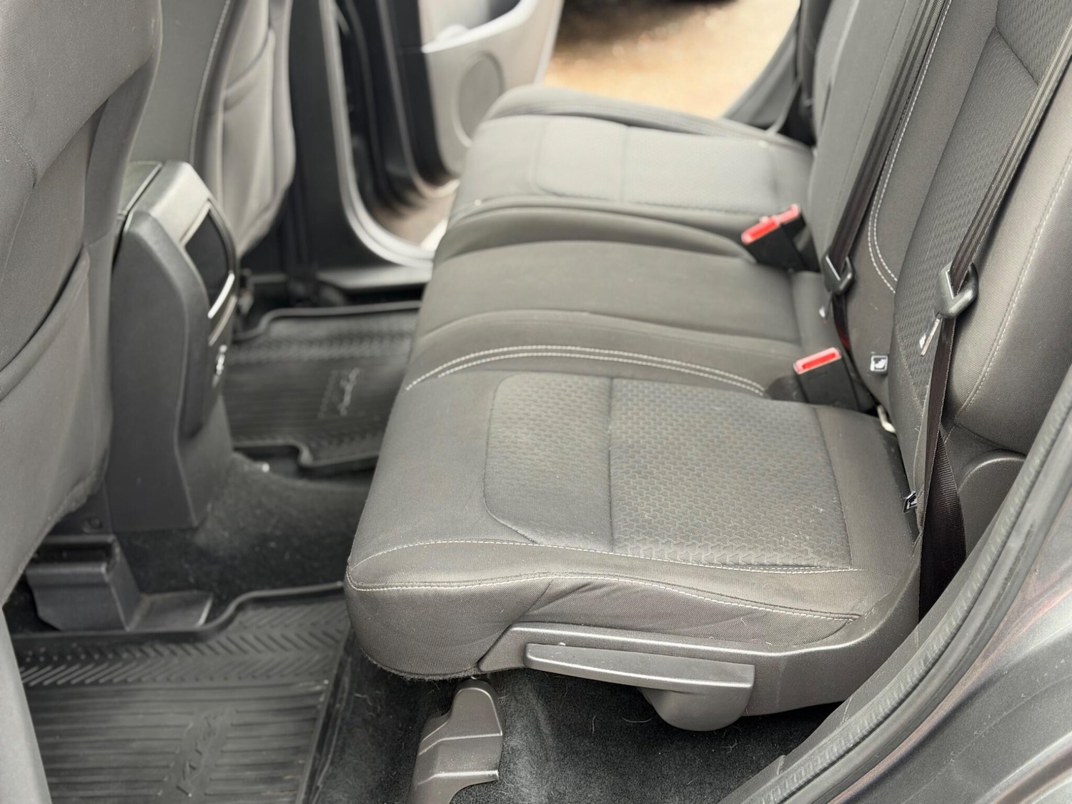 Used Ford Kuga 2017 for sale - 77470463: Photo 30