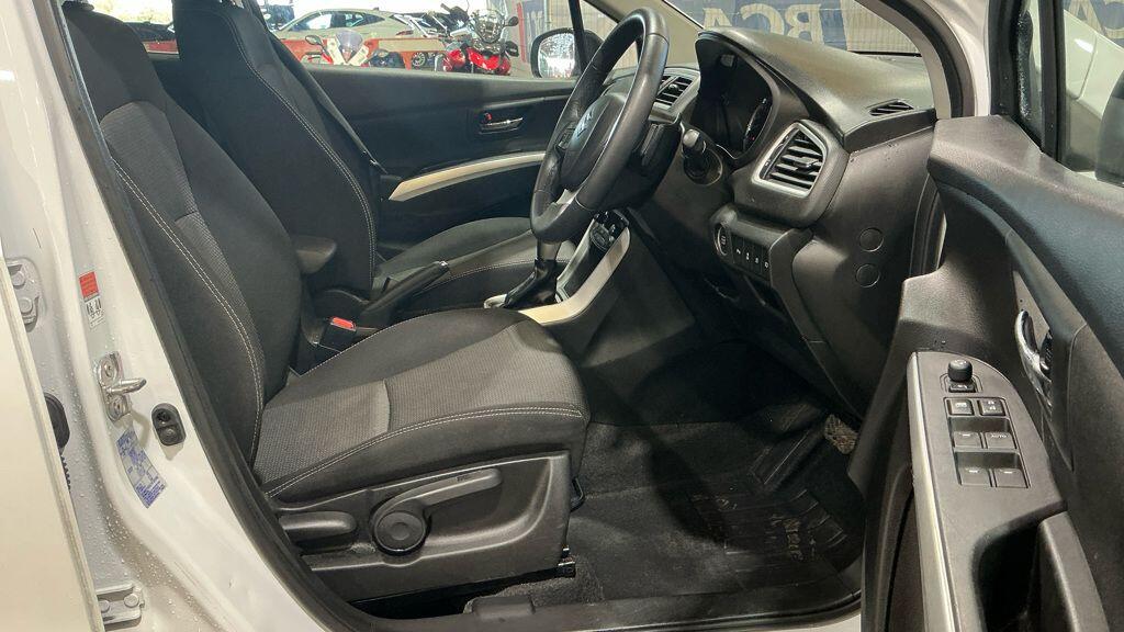 Used Suzuki SX4 S-Cross 2016 for sale - 77852999: Photo 13