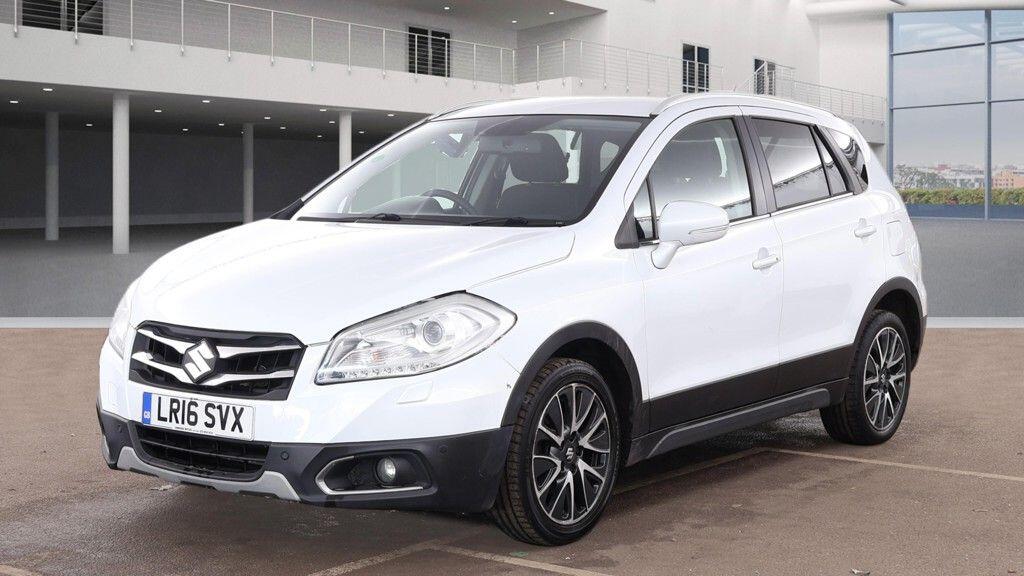 Used Suzuki SX4 S-Cross 2016 for sale - 77852999: Photo 2