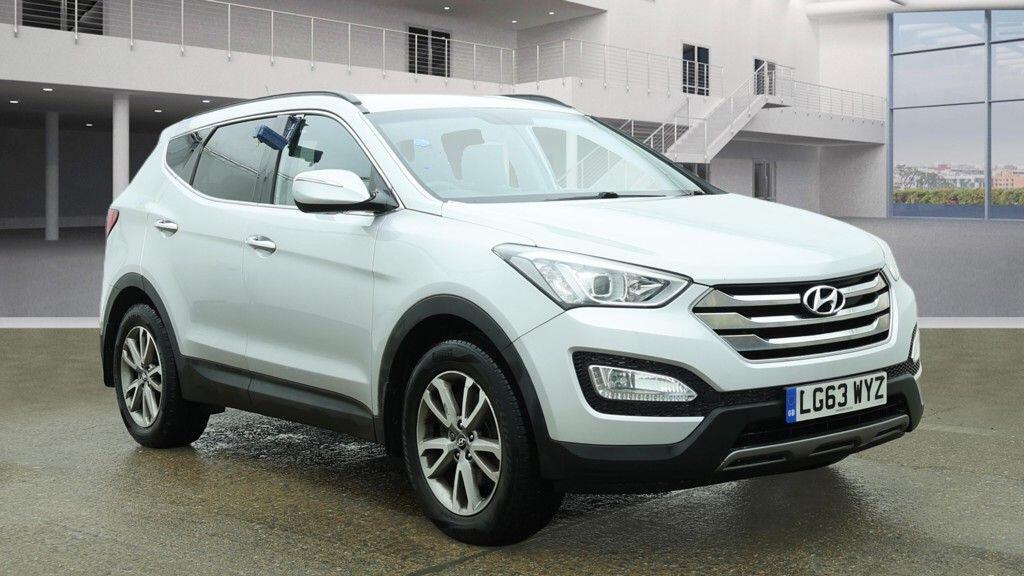Used Hyundai Santa Fe 2013 for sale - 77977979: Photo 1