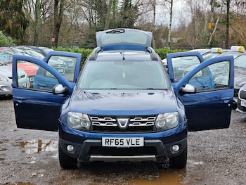 Used Dacia Duster 2015 for sale - 77470432: Photo