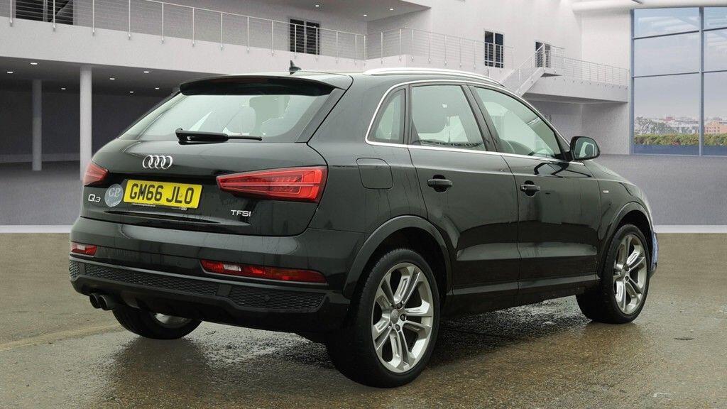 Used Audi Q3 2017 for sale - 77470472: Photo 4