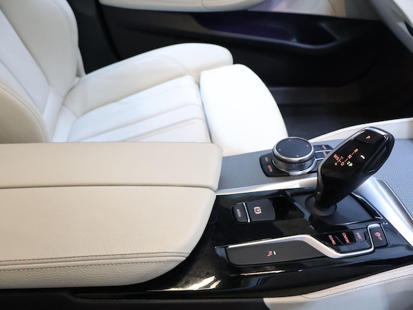Used BMW 5 Series 2017 for sale - 76200679: Photo 27
