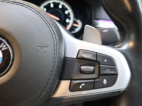 Used BMW 5 Series 2017 for sale - 76200679: Photo 32