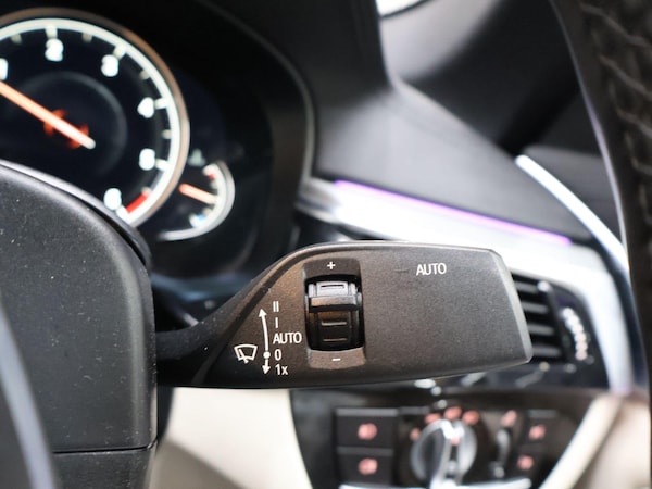 Used BMW 5 Series 2017 for sale - 76200679: Photo 34