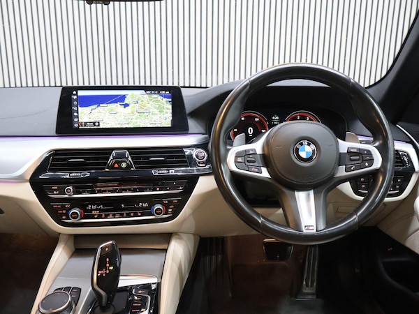 Used BMW 5 Series 2017 for sale - 76200679: Photo 3