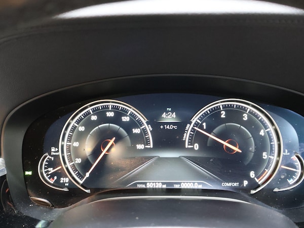 Used BMW 5 Series 2017 for sale - 76200679: Photo 53