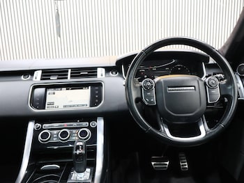 Used Land Rover Range Rover Sport 2015 for sale - 75741441: Photo