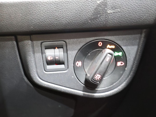 Used Volkswagen Polo 2018 for sale - 74739226: Photo 28