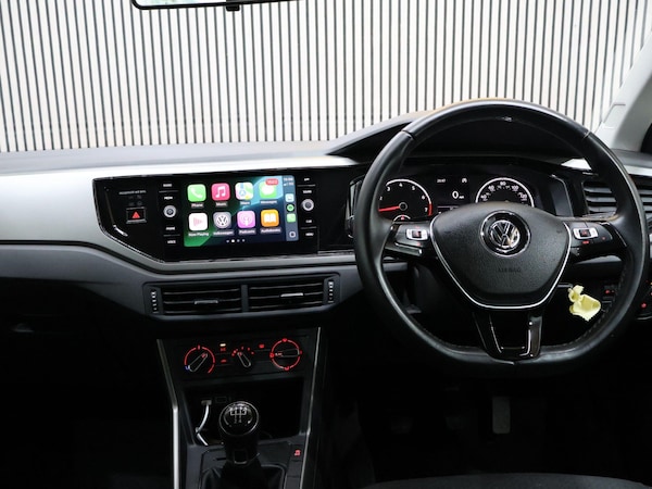 Used Volkswagen Polo 2018 for sale - 74739226: Photo 3