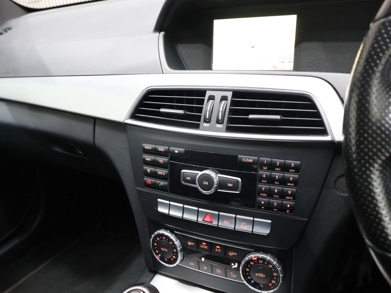 Used Mercedes-Benz C-Class 2015 for sale - 76083648: Photo 18