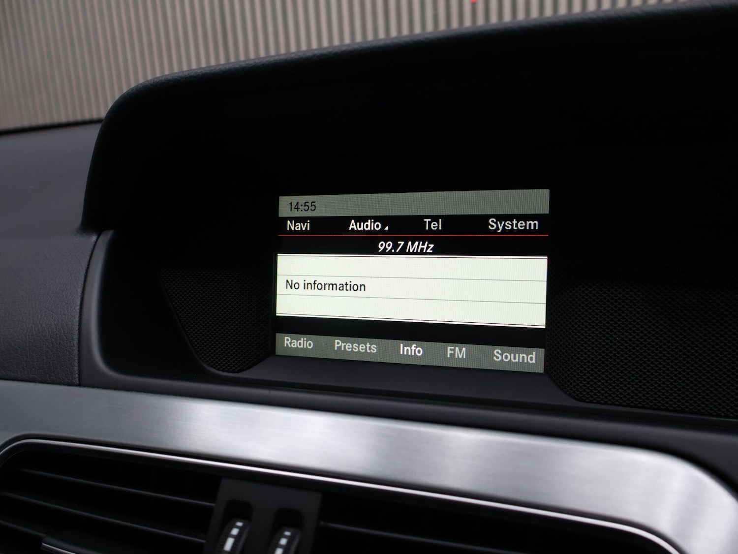 Used Mercedes-Benz C-Class 2015 for sale - 76083648: Photo 33