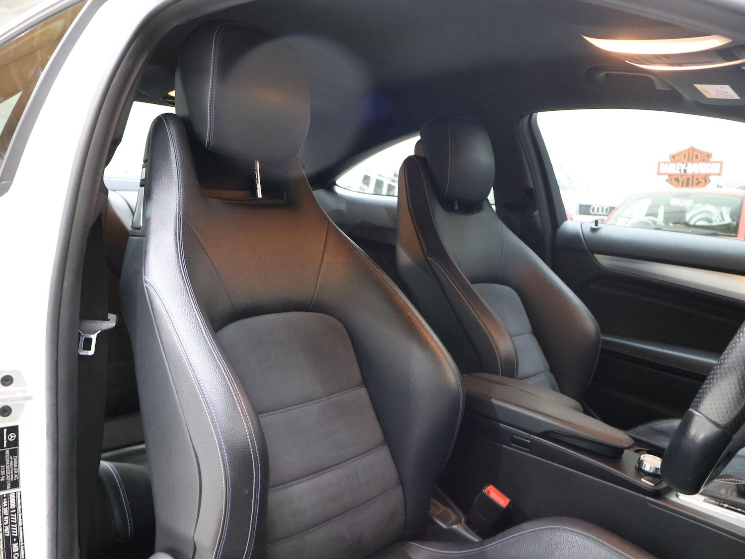 Used Mercedes-Benz C-Class 2015 for sale - 76083648: Photo 5