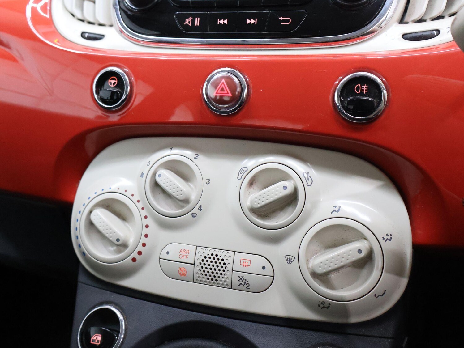 Used Fiat 500 2016 for sale - 76083801: Photo 22