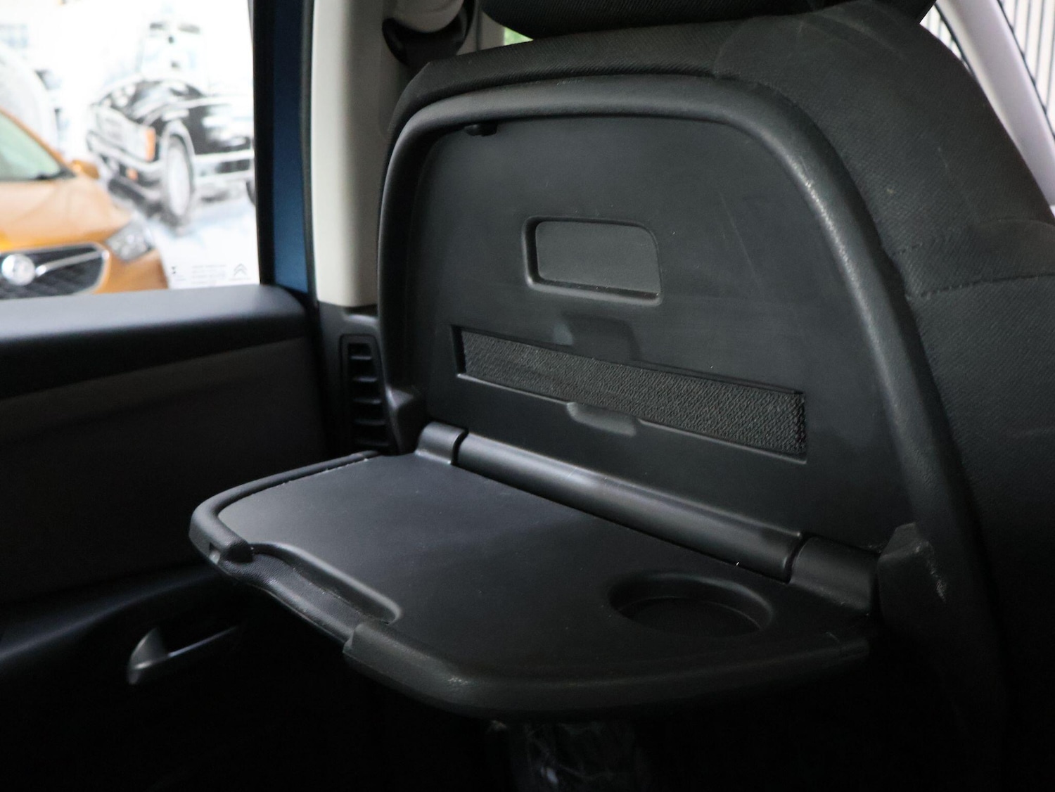 Vehicle 44