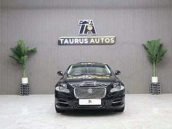 Used Jaguar XJ 2010 for sale - 76174888: Photo 2