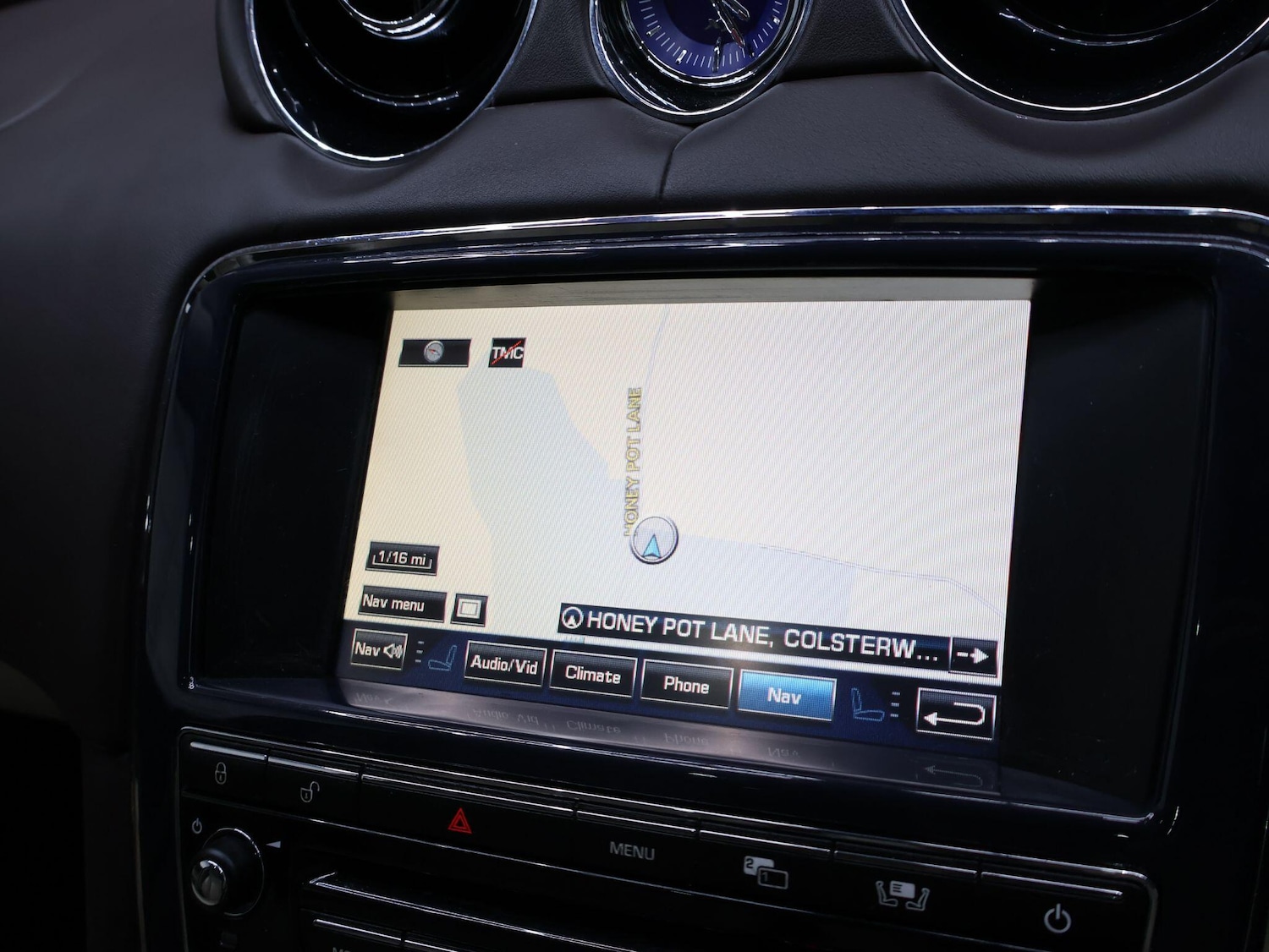 Used Jaguar XJ 2010 for sale - 76174888: Photo 43